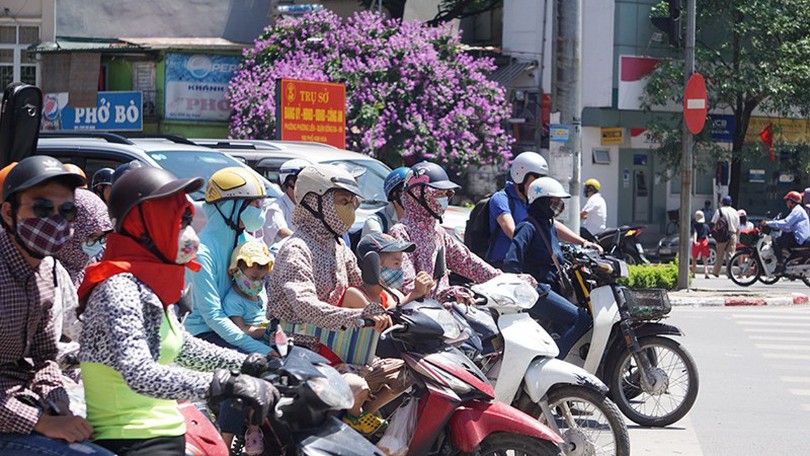 Hà Nội tiếp tục oi nóng ngày cuối tuần