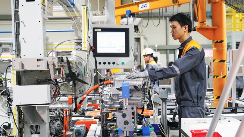 Lấy khoa học công nghệ làm động lực phát triển kinh tế