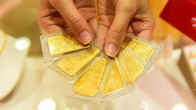 Tổng quan thị trường sáng ngày 18/8