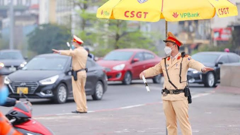 Hà Nội phân luồng giảm ùn tắc giao thông dịp 2/9