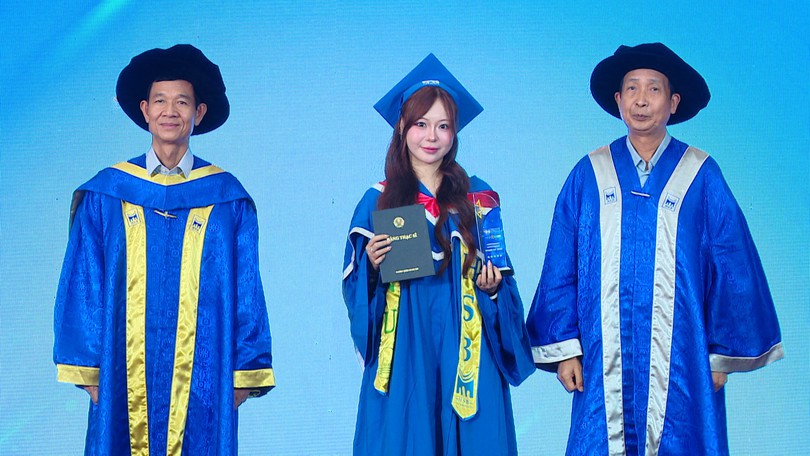 280 tân cử nhân tốt nghiệp, gần 100% đã có việc làm