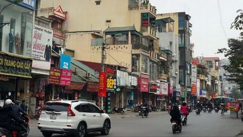 Hà Nội hạn chế taxi trên phố Khâm Thiên vào giờ cao điểm