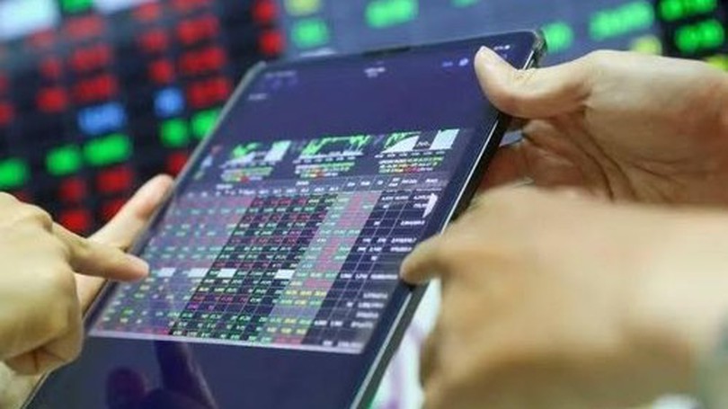 VN-Index tăng gần 34 điểm trước giờ FTSE công bố nâng hạng