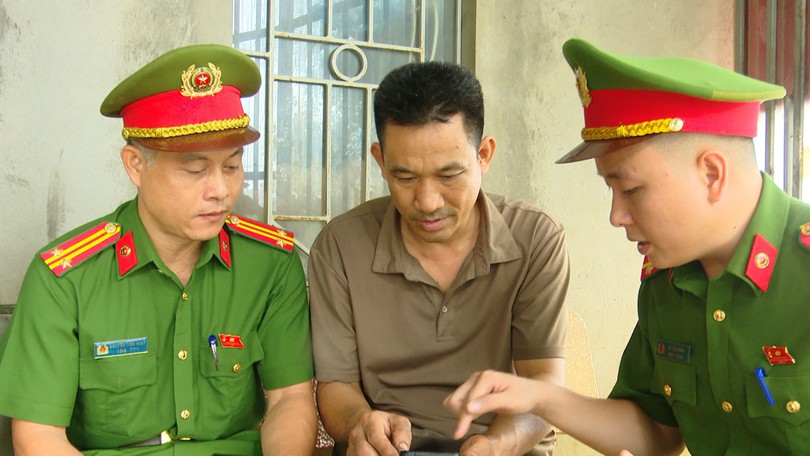Công an xã Hồng Sơn đẩy mạnh phong trào 'Ba nhất'