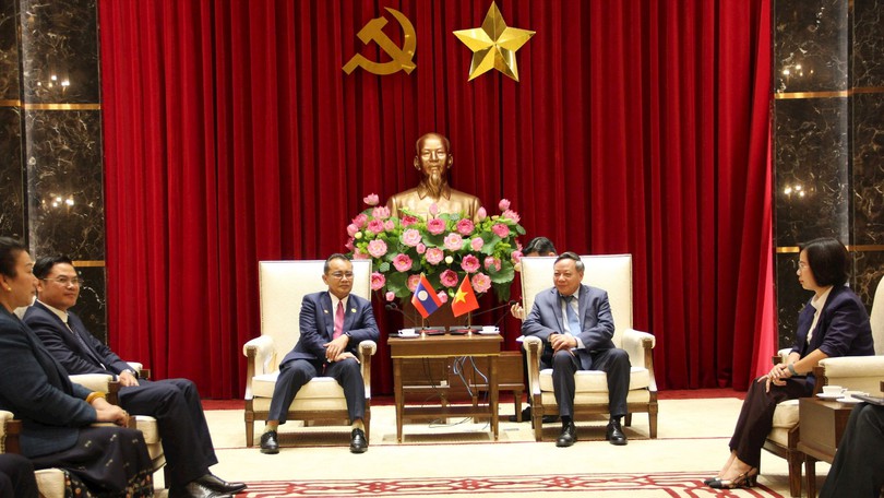 Hà Nội - Viêng Chăn trao đổi kinh nghiệm công tác Mặt trận