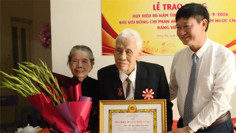 Ghi nhận cống hiến trọn đời của Đảng viên lão thành