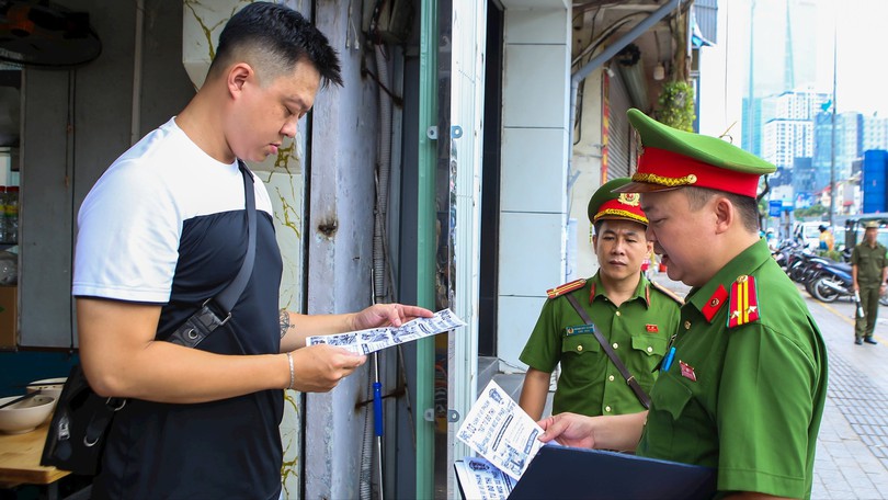 Ra quân đảm bảo trật tự giao thông và vệ sinh môi trường
