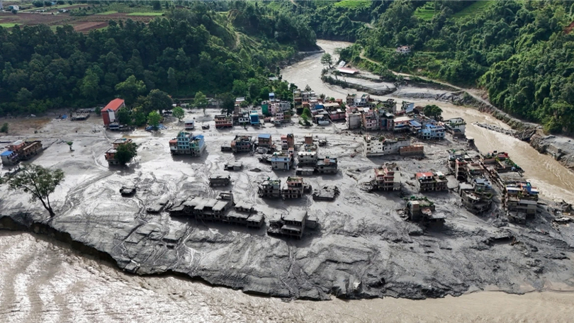 Trung Quốc, Nepal khẩn trương cứu hộ sau thảm họa lũ quét
