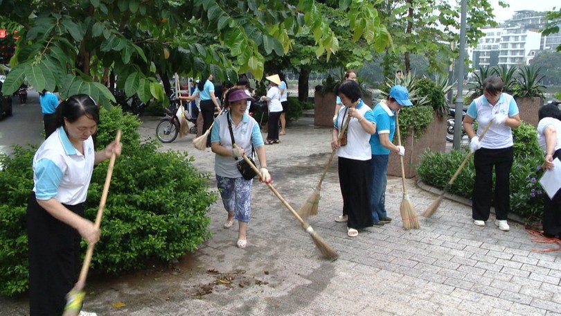 Phường Giảng Võ ra quân giữ trật tự đô thị