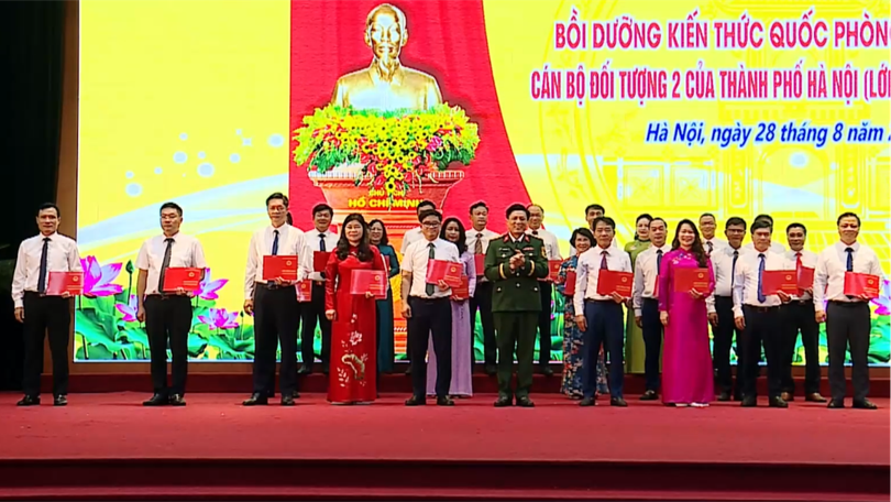 127 học viên hoàn thành bồi dưỡng kiến thức quốc phòng, an ninh
