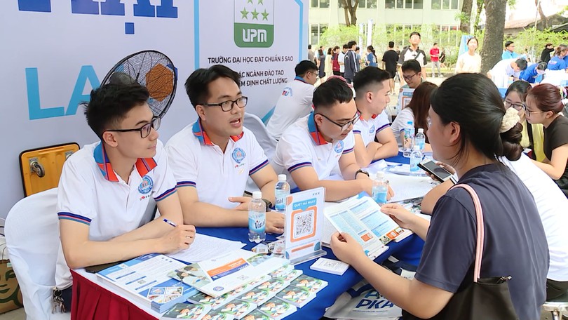 Điểm chuẩn đại học 2026 được dự báo ít biến động