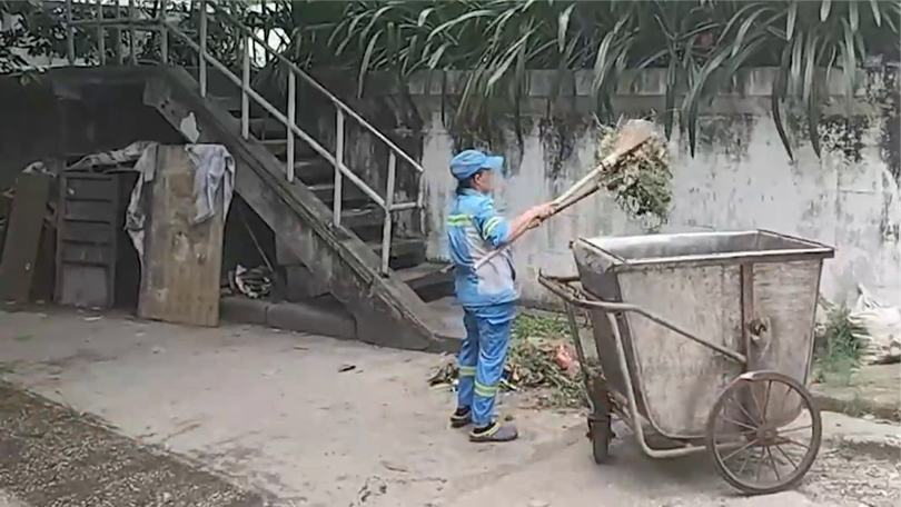 Rác thải tổn đọng được khắc phục sau phản ánh