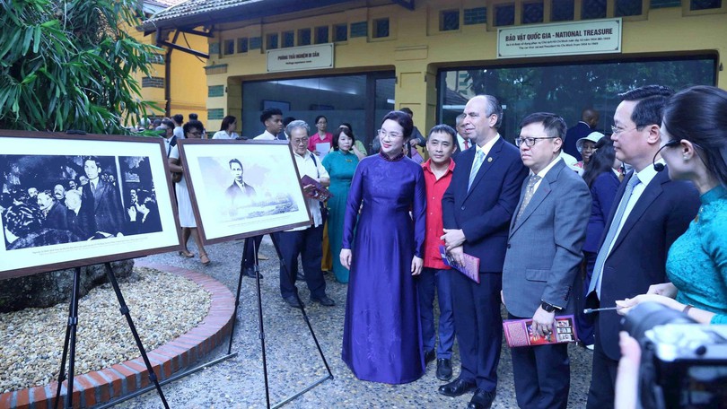 Tôn vinh di sản Hồ Chí Minh - Fidel Castro