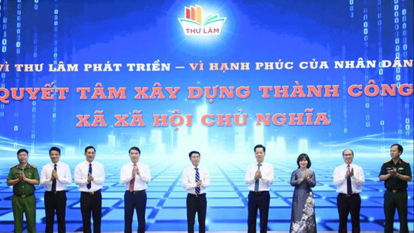 Khi cả hệ thống cùng chuyển động