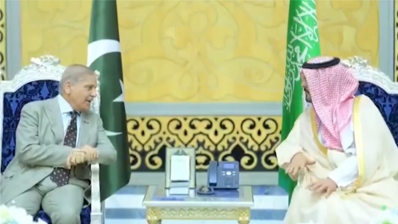 Thủ tướng Pakistan thăm chính thức Ả Rập Xê Út
