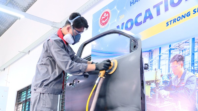 Nghề sơn ô tô sẵn sàng cho Kỳ thi Kỹ năng nghề thế giới