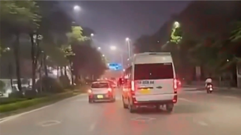 Xác minh video hai ô tô rượt đuổi nhau trên đường Giải Phóng