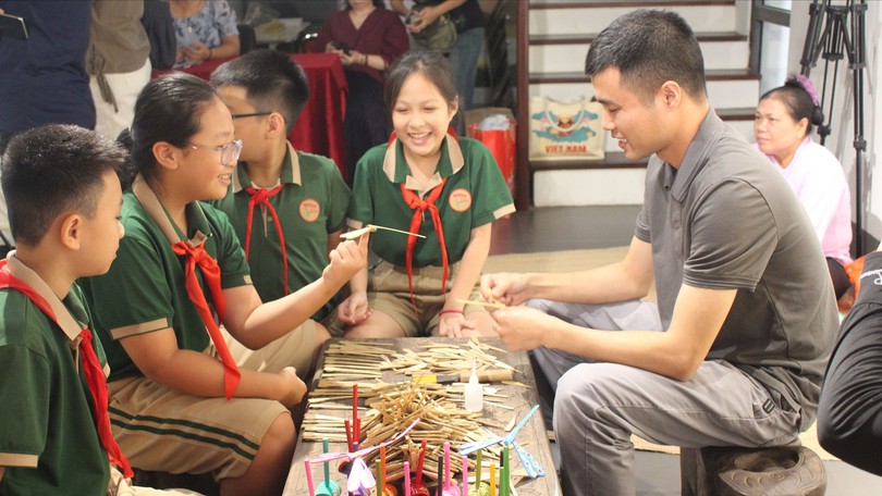 Rộn ràng Trung thu phố cổ