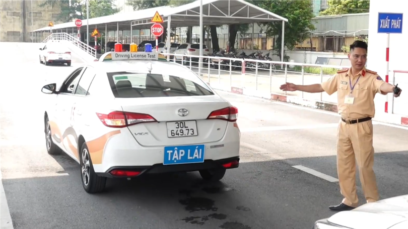 Đổi mới sát hạch lái xe, tăng xử lý tình huống thực tế