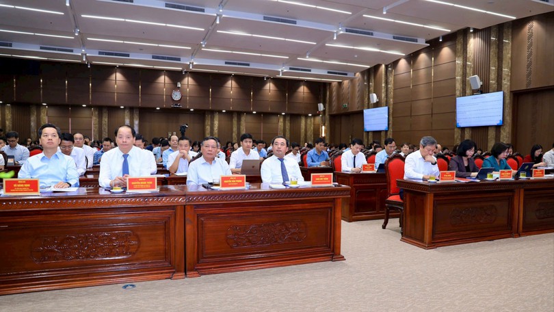 Hà Nội gương mẫu đi đầu trong đổi mới mô hình phát triển