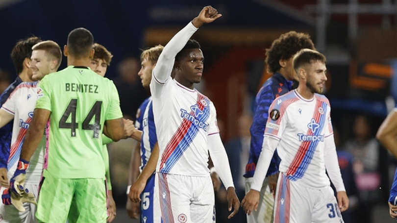 Crystal Palace thắng lớn ở Europa League