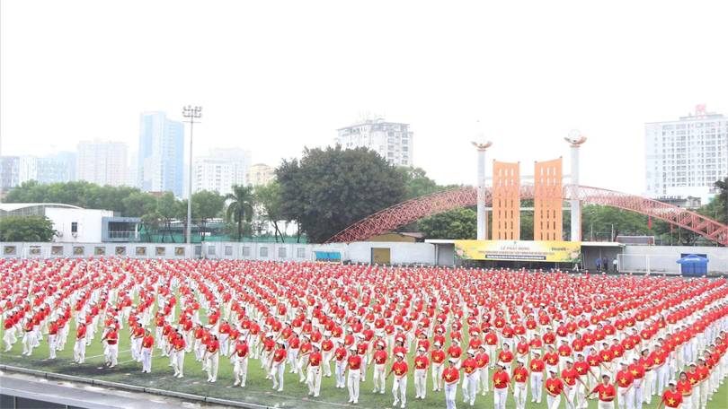 Người cao tuổi Thủ đô đồng diễn dân vũ, đạt kỷ lục Việt Nam