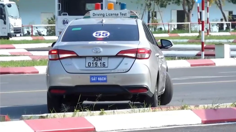 Hà Nội chấn chỉnh hoạt động xe tập lái