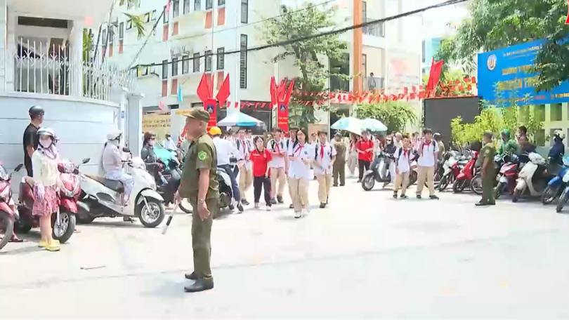 Chung tay xây dựng cổng trường an toàn