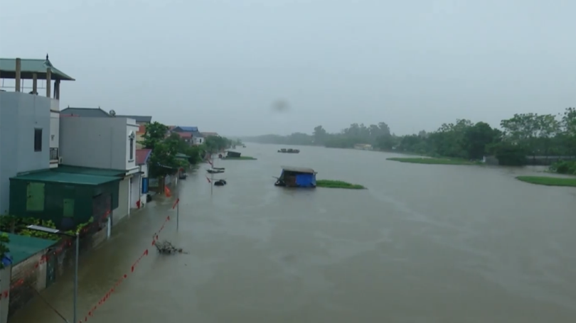 Nghiên cứu xây dựng hồ chứa lớn để hạn chế lũ rừng ngang