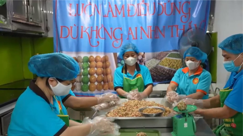 Tăng cường kiểm soát ATTP cao điểm mùa Trung thu