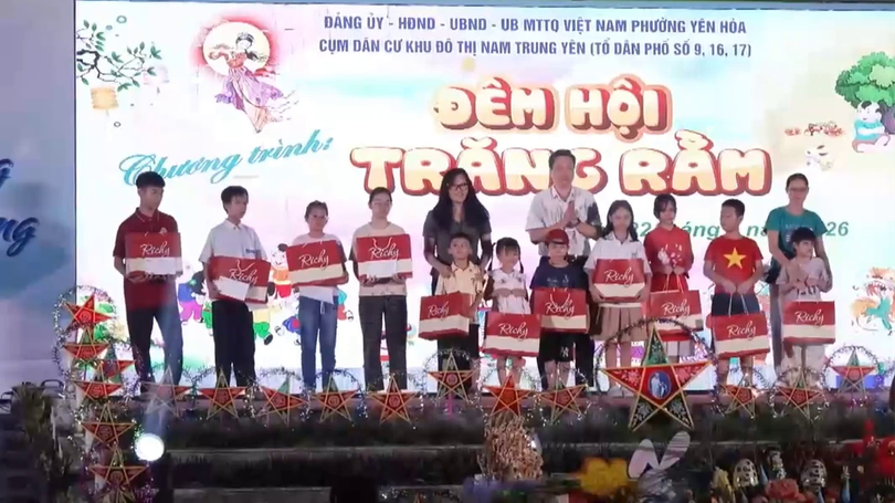 Ấn tượng Đêm hội Trăng rằm ở phường Yên Hòa