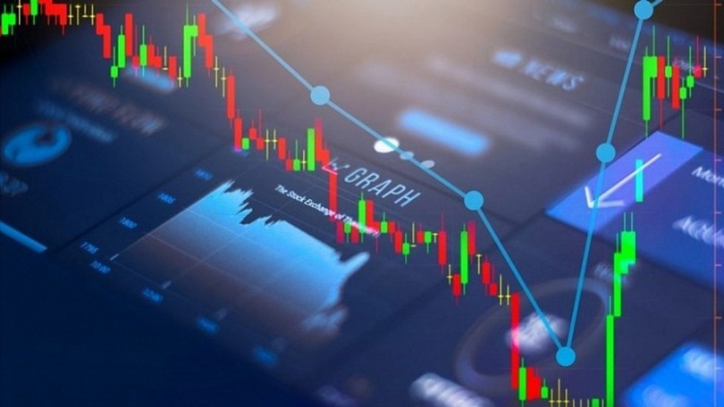 Cổ phiếu lớn bứt phá, VN-Index chưa thể vượt 1.800 điểm