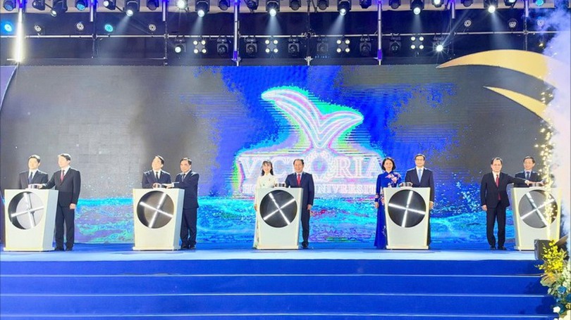 Trường Đại học Victoria Hòa Bình bước vào hành trình mới
