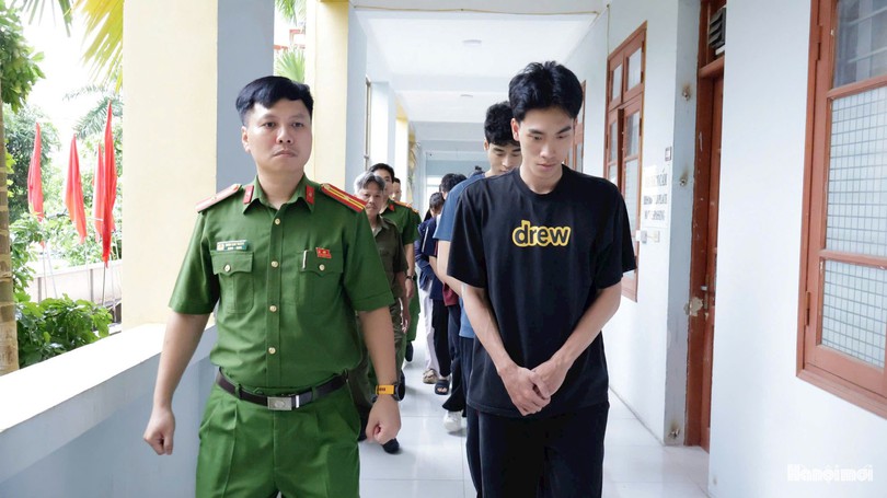 Triệt phá ổ nhóm lừa đảo, buôn bán thuốc nam giả