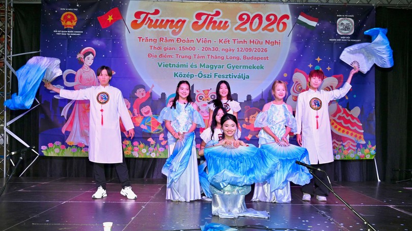 Trung thu – Gìn giữ bản sắc, kết nối thế hệ tại Hungary