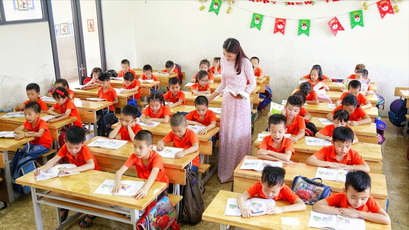 Địa phương chịu trách nhiệm bảo đảm đủ giáo viên trên địa bàn