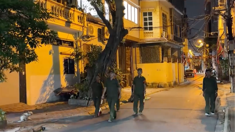 Đêm của những tổ an ninh cơ sở phường Hoàng Mai