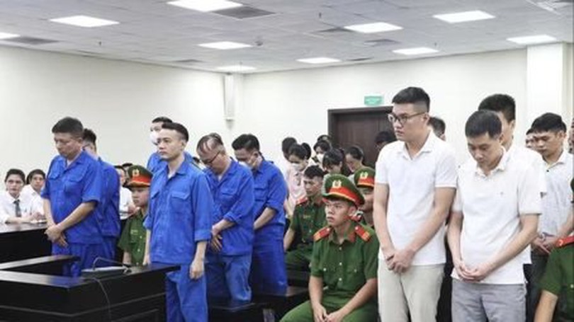 Ông trùm sản xuất sữa giả bị phạt 30 năm tù