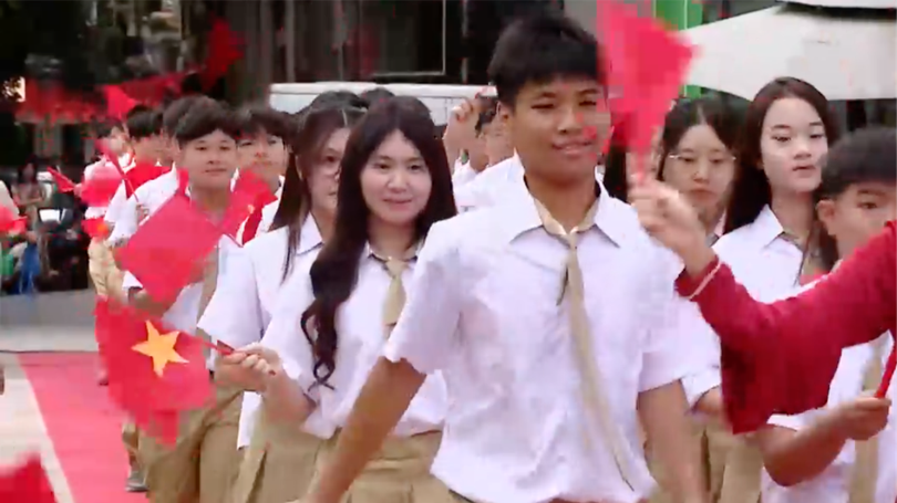 Hơn 1.200 học sinh Phan Huy Chú - Đống Đa vào năm học mới