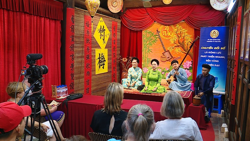 Mở cánh cửa số cho di sản