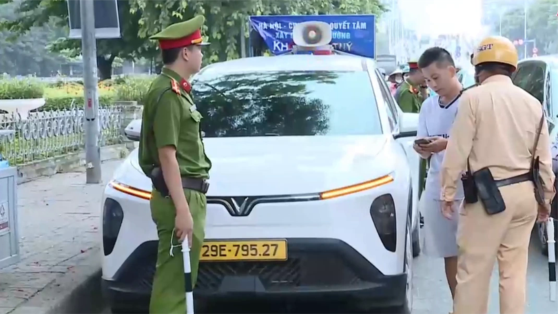 Xử lý hơn 600 trường hợp dừng, đỗ sai quy định