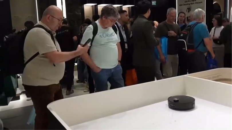 Robot Trung Quốc gây chú ý tại IFA Berlin 2026