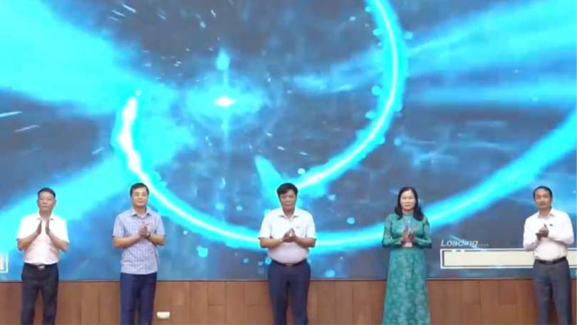Ra mắt mô hình "HĐND số"