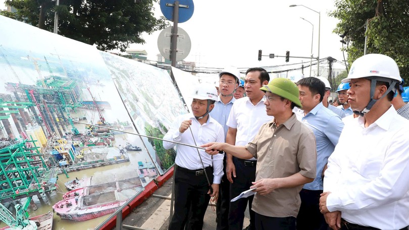 Tập trung nguồn lực, phấn đấu vượt tiến độ ba cầu vượt sông Hồng