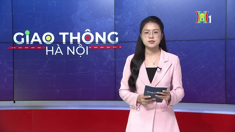 Hà Nội đang thay thế dải phân cách trên cầu Thanh Trì
