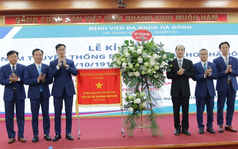 Đổi mới chuyên môn, nâng cao chất lượng điều trị