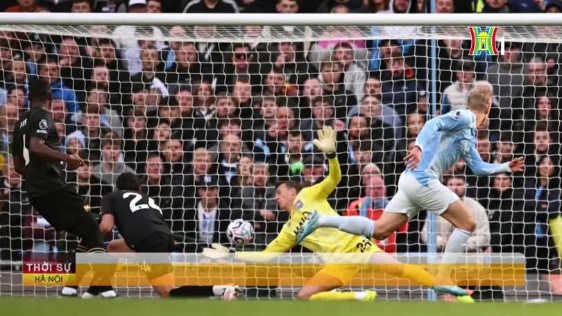 HLV Enzo Maresca đi vào lịch sử Premier League