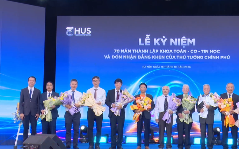 Kỷ niệm 70 năm thành lập khoa Toán – Cơ – Tin học