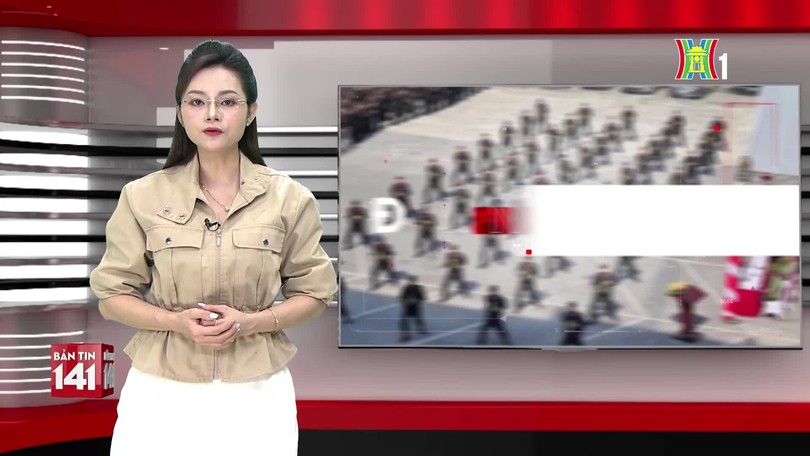 Cháy rác lan vào lán tạm tại Phùng Khoang
