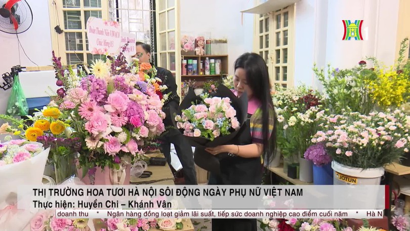 Thị trường hoa tươi Hà Nội sôi động Ngày Phụ nữ Việt Nam